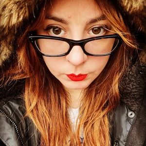 Meet your Posher, Danielle
